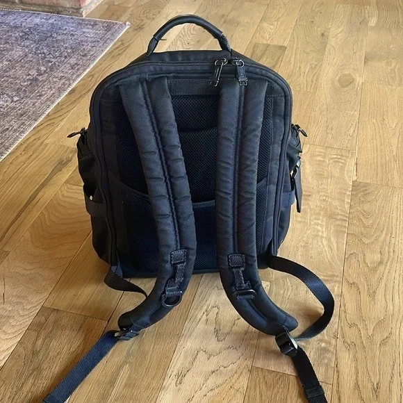 TUMI Alpha Bravo Series NWT Backpack - Picture 2 of 6